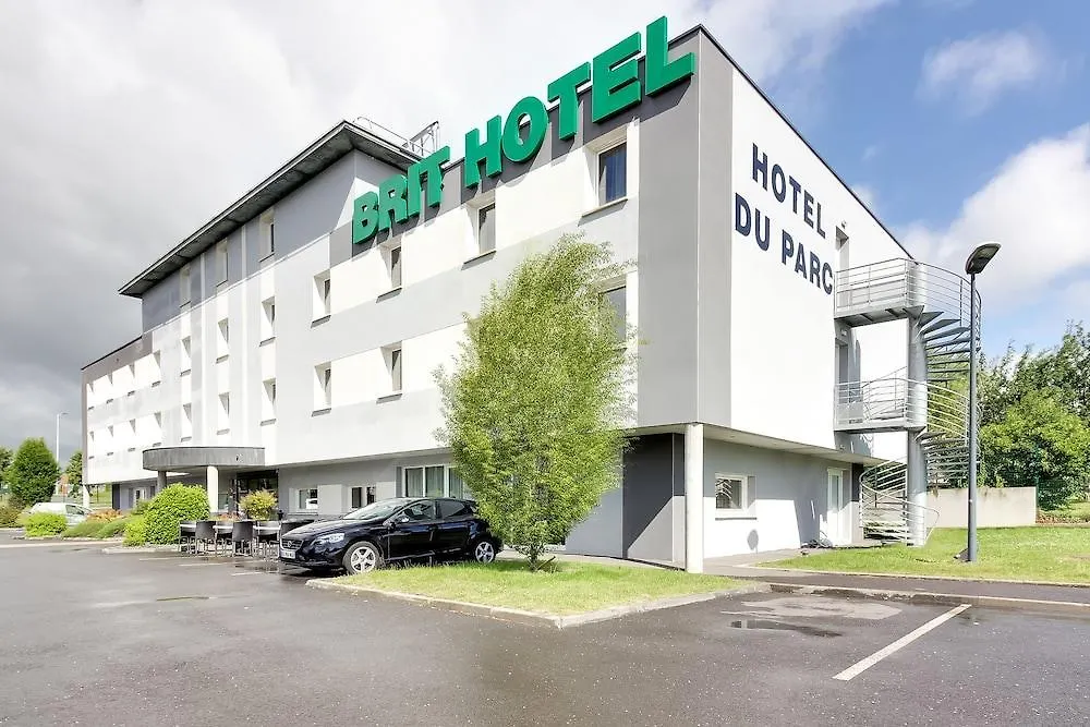 Brit Hotel Piscine & Spa - Fougeres Lecousse