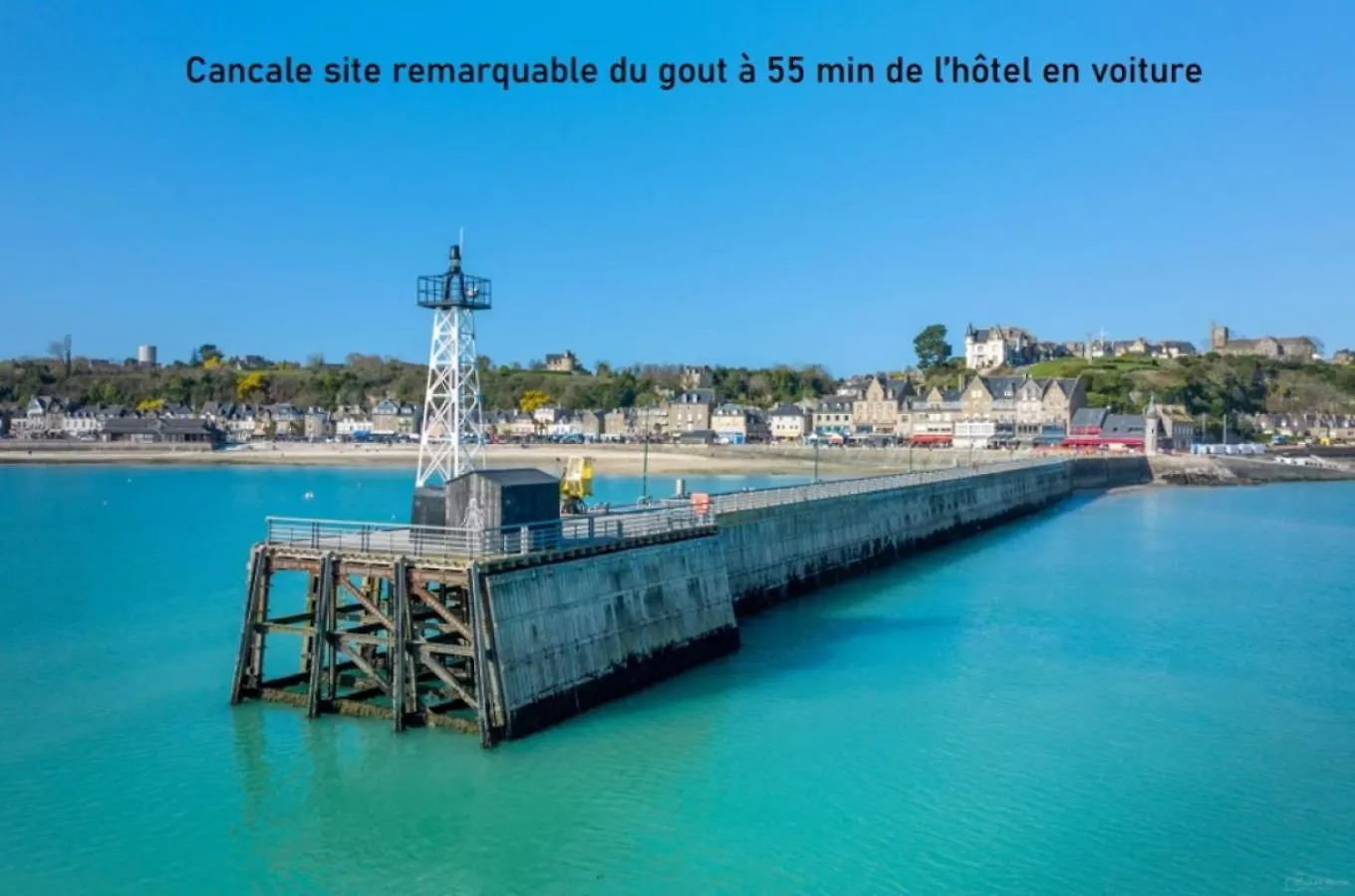 Brit Hotel Piscine & Spa - Fougeres Lecousse