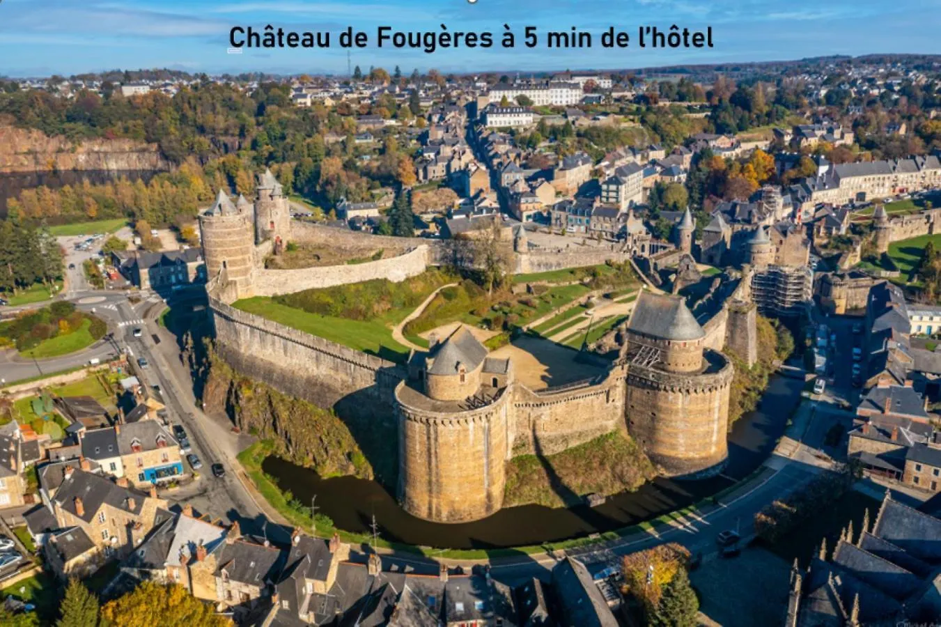 Brit Hotel Piscine & Spa - Fougeres Lecousse